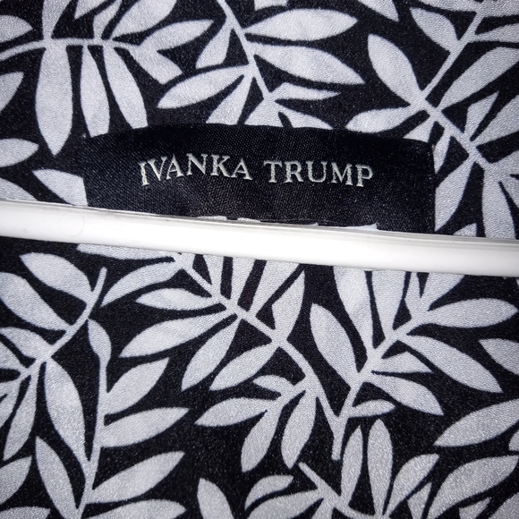 Ivanka Trump Blouse - Picture 4 of 5
